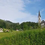 Kalvarienberg Appartamento *